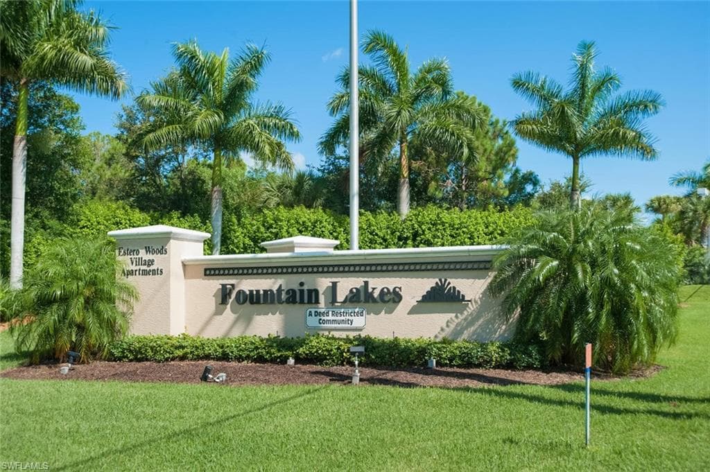 3728 STONE WAY ESTERO, FL 33928