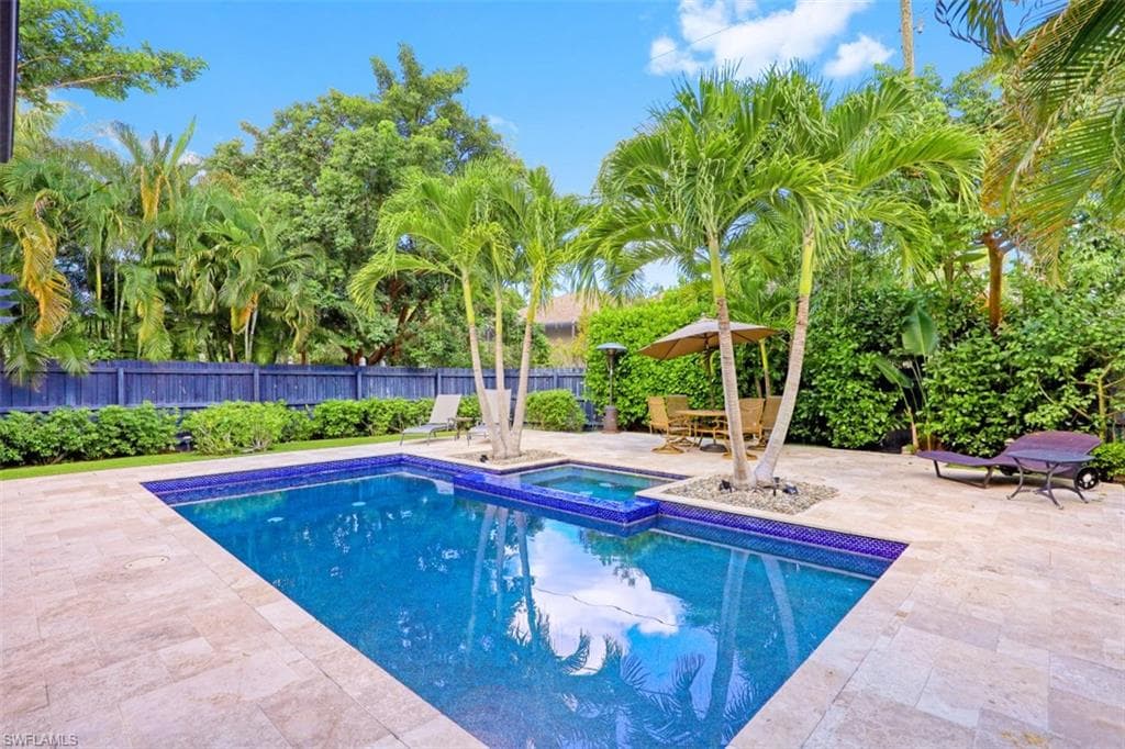 1199 9th AVE N NAPLES, FL 34102