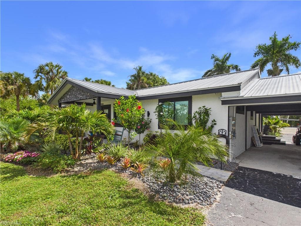 3650 Sunset BLVD NAPLES, FL 34112