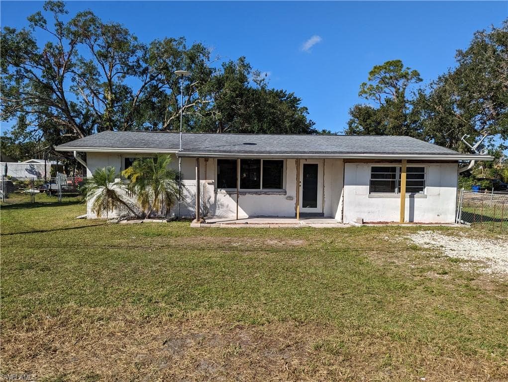 1802 Atlantic AVE NORTH FORT MYERS, FL 33903