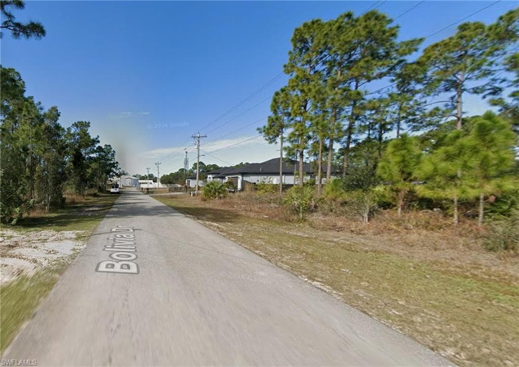 925 Bolivia DR LEHIGH ACRES, FL 33974