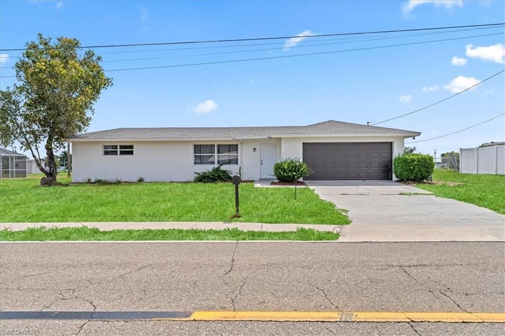 14 Richmond AVE N LEHIGH ACRES, FL 33936