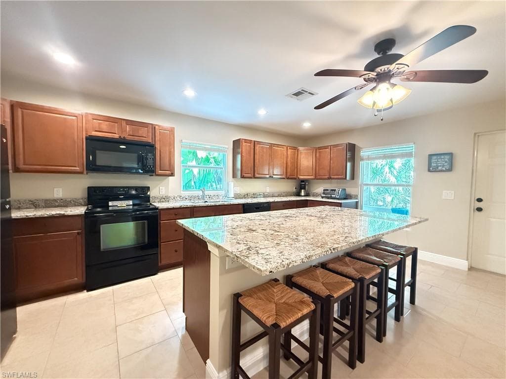 6140 Standing Oaks NAPLES, FL 34119