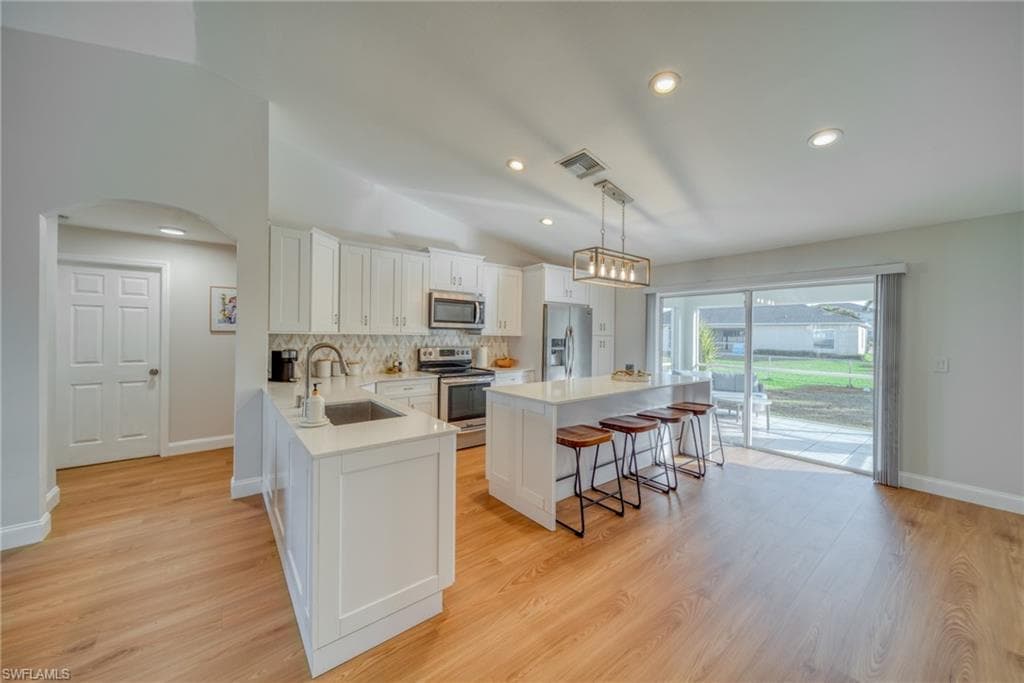 2847 SW 26th PL CAPE CORAL, FL 33914
