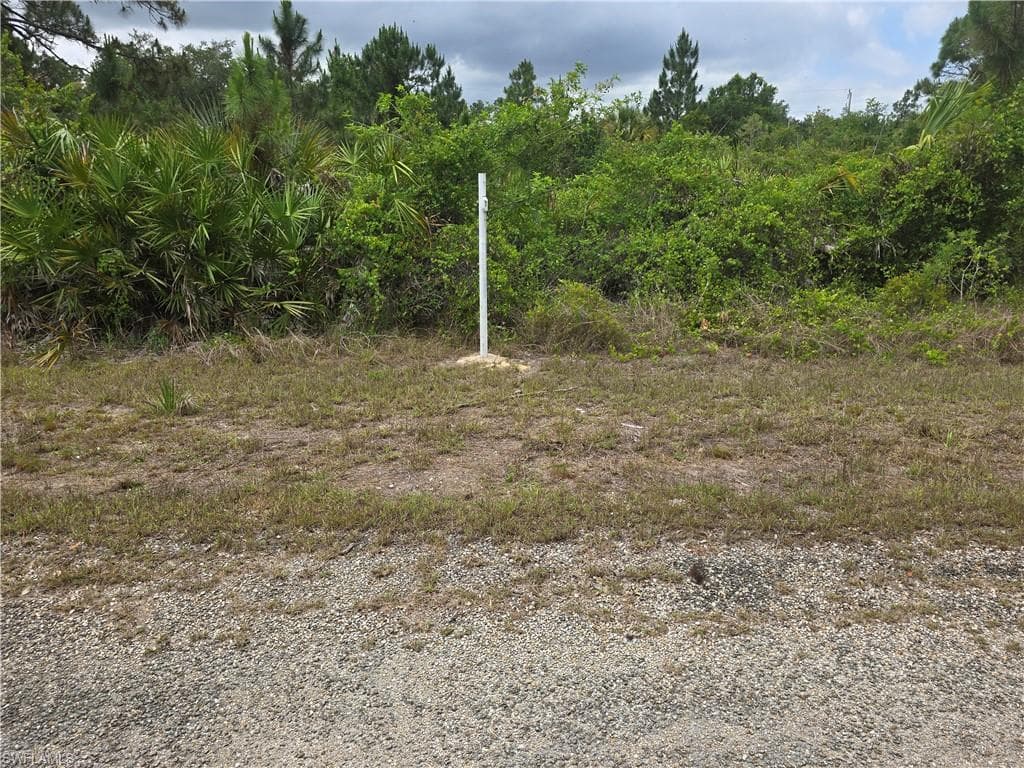 1036 Card ST E LEHIGH ACRES, FL 33974