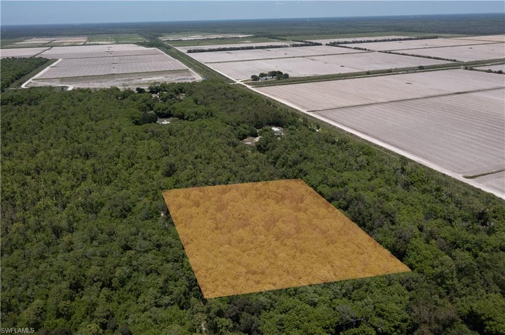 Lager Lane NAPLES, FL 34114