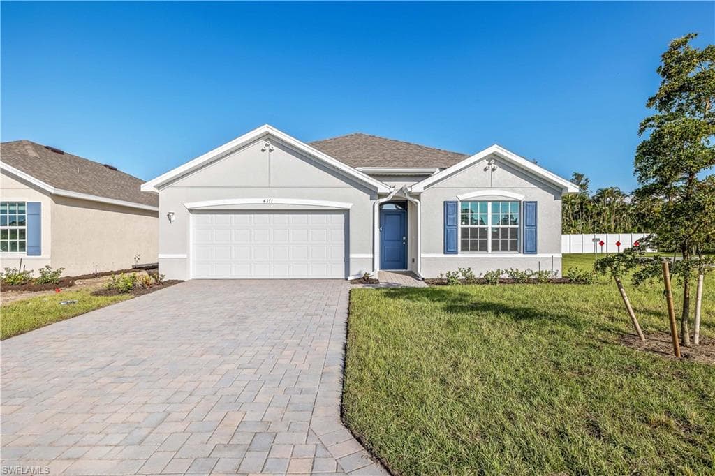 2212 13TH PL CAPE CORAL, FL 33909