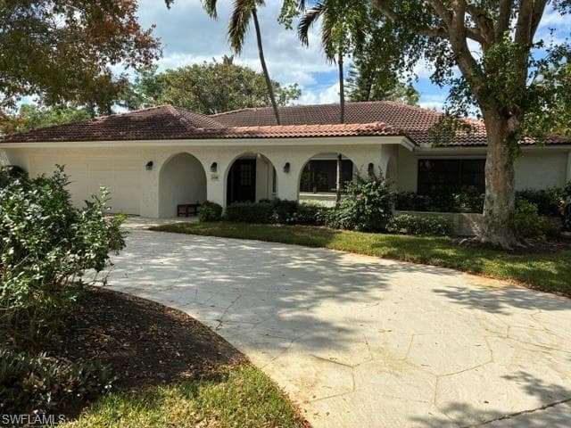 560 Bald Eagle DR 22 NAPLES, FL 34105