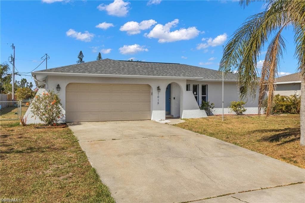 1015 SE 25th LN CAPE CORAL, FL 33904