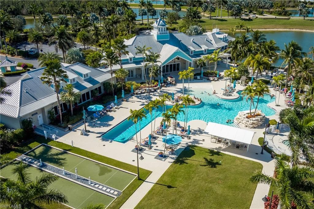 14939 EDGEWATER CIR NAPLES, FL 34114
