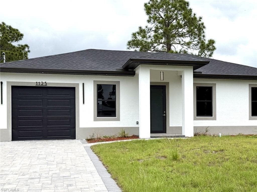 1124 Cherry ST E LEHIGH ACRES, FL 33974