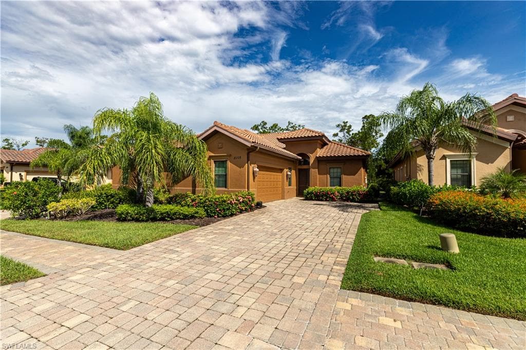 11108 Esteban DR FORT MYERS, FL 33912