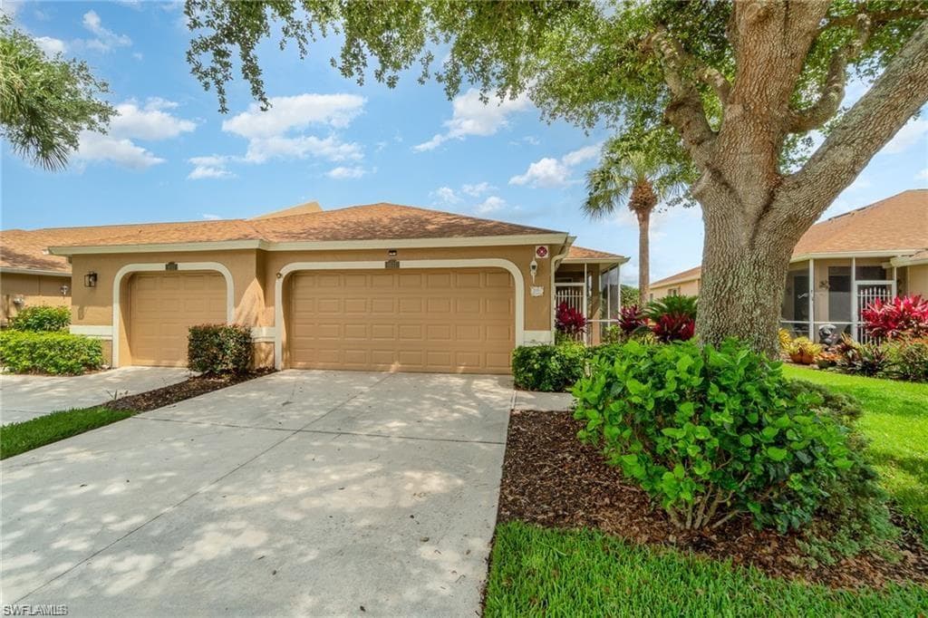 1637 Morning Sun LN E-12 NAPLES, FL 34119