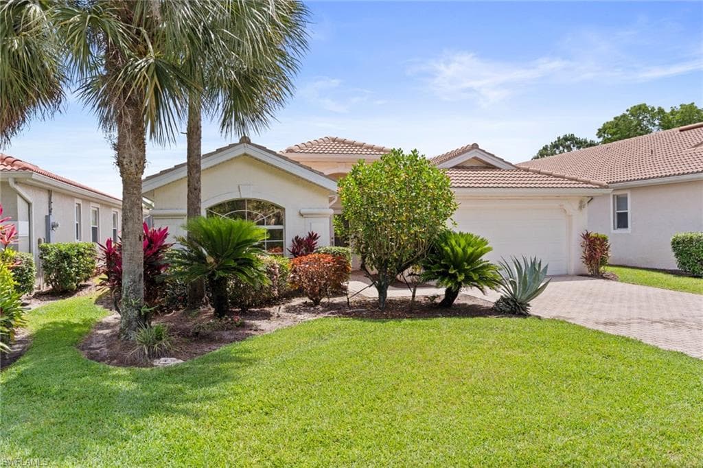 7867 Berkshire Pines DR NAPLES, FL 34104