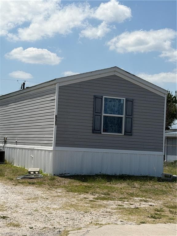 631 Stanton ST CLEWISTON, FL 33440