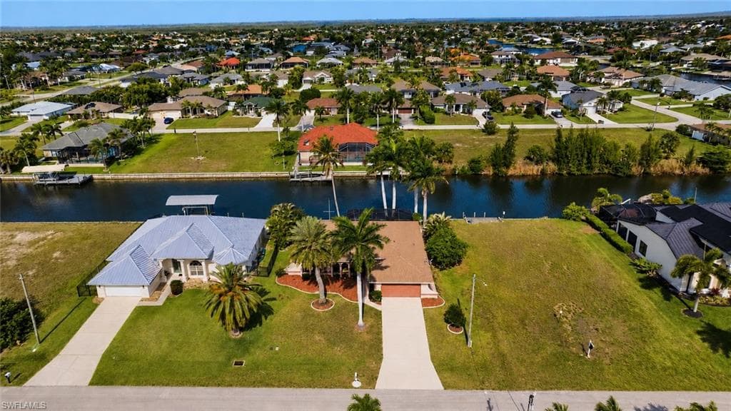 4122 SW 22nd CT CAPE CORAL, FL 33914