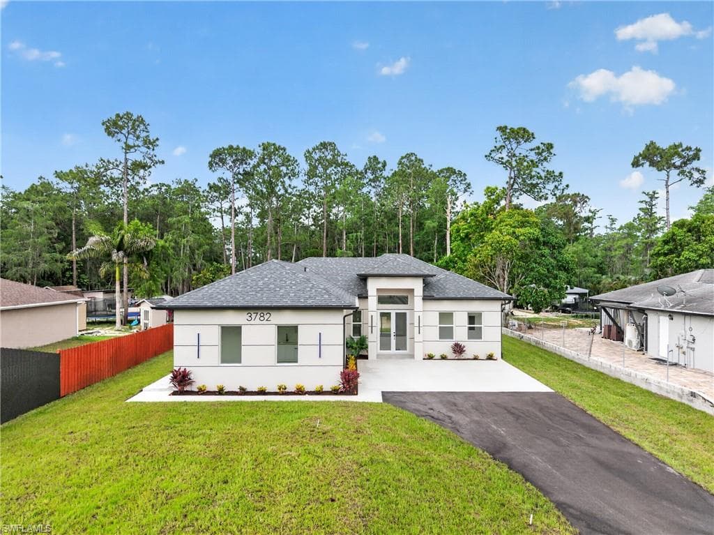 3782 47th AVE NE NAPLES, FL 34120