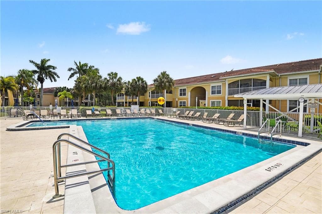 12501 McGregor BLVD 10 FORT MYERS, FL 33919
