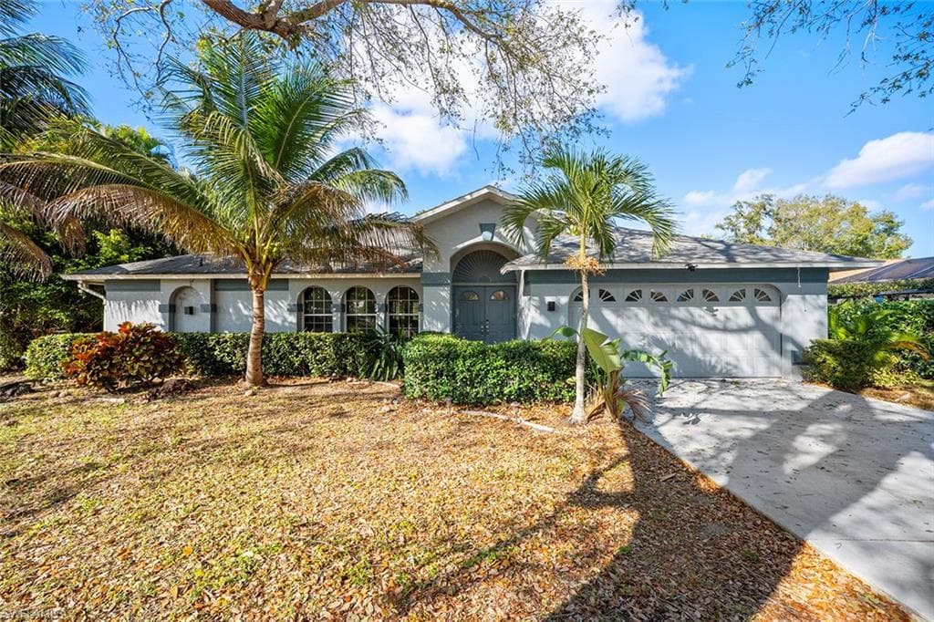 17250 Caloosa Trace CIR FORT MYERS, FL 33967