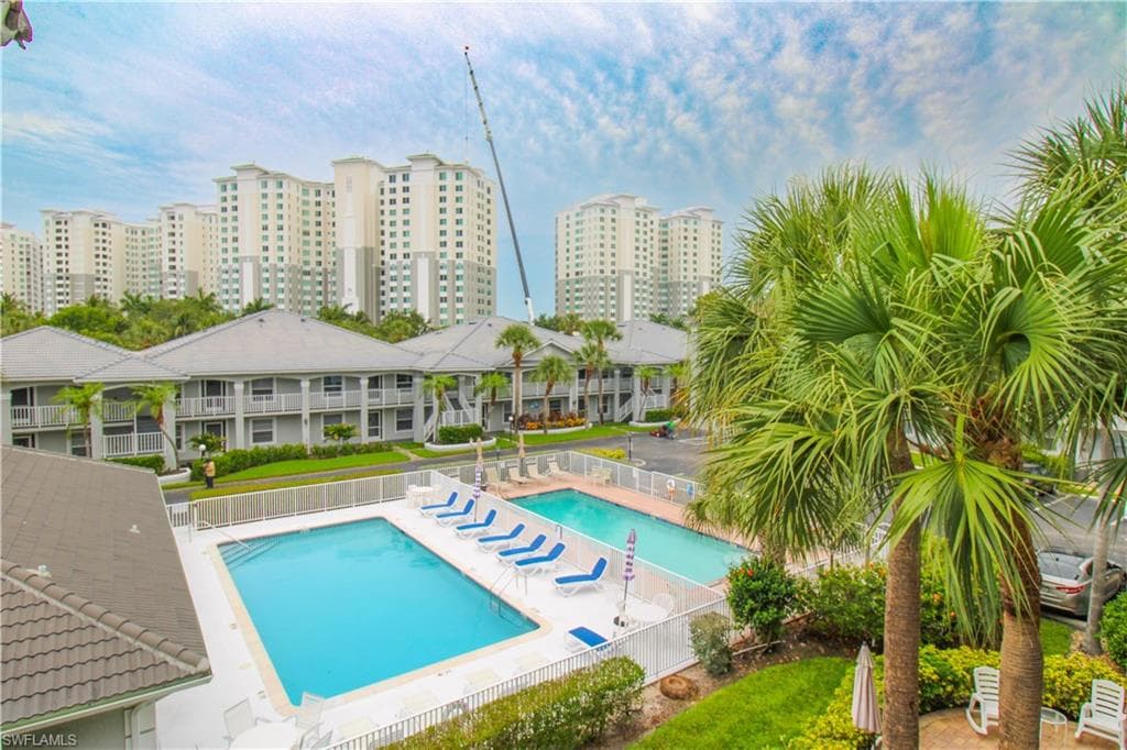 519 Roma CT 3-208 NAPLES, FL 34110