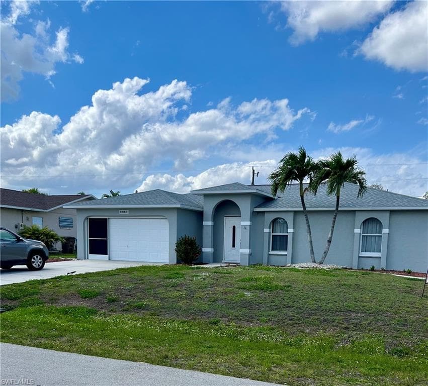 1913 NE 4th TER CAPE CORAL, FL 33909