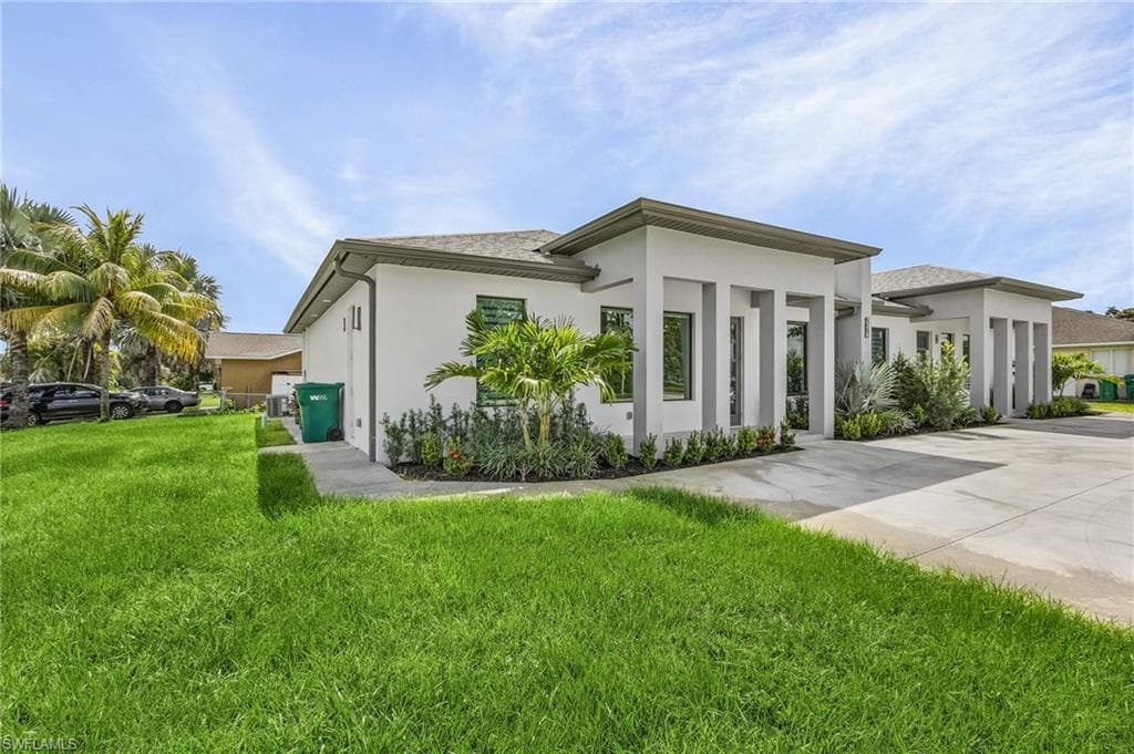 2378 Hunter BLVD 3 NAPLES, FL 34116