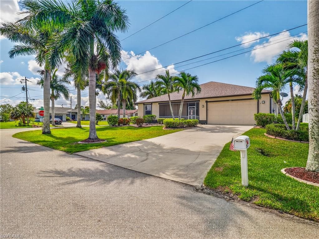 2116 SW 44th ST CAPE CORAL, FL 33914