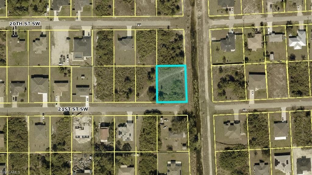 3700 21st ST SW LEHIGH ACRES, FL 33976