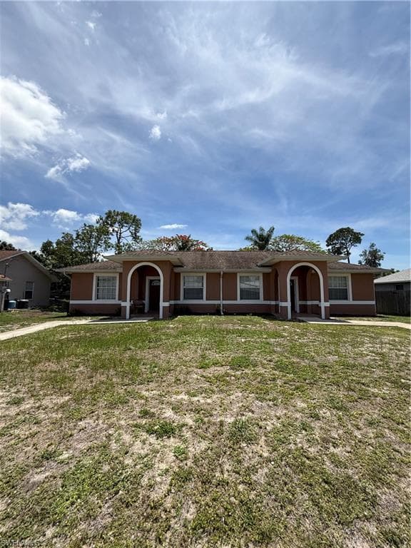 9088 Frank RD FORT MYERS, FL 33967