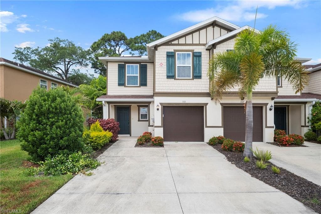 15121 piping plover CT NORTH FORT MYERS, FL 33917