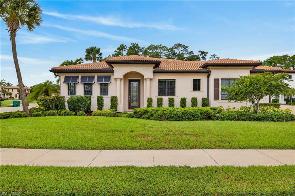 1170 Genovesa CT NAPLES, FL 34113