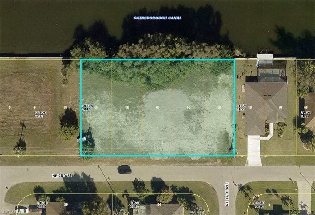 1625 NE 2nd ST CAPE CORAL, FL 33909