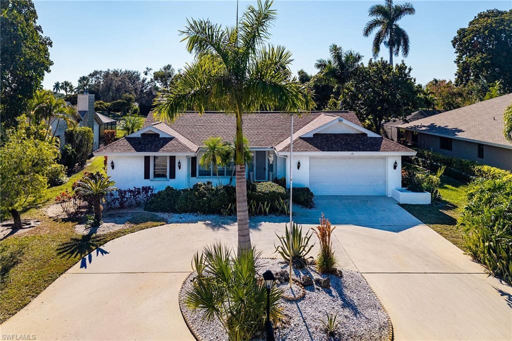178 Torrey Pines PT NAPLES, FL 34113