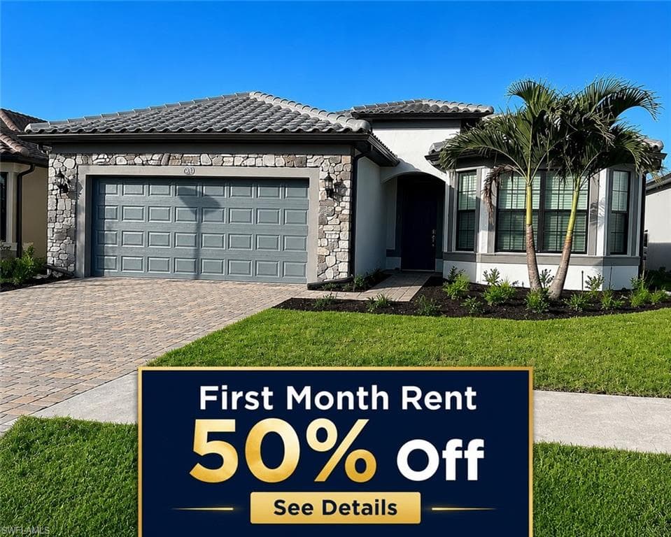 2122 Yellowfin CIR NAPLES, FL 34114