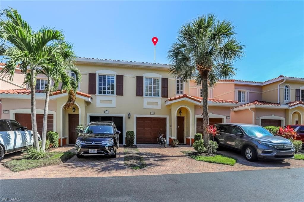 20281 Estero Gardens CIR 204 ESTERO, FL 33928