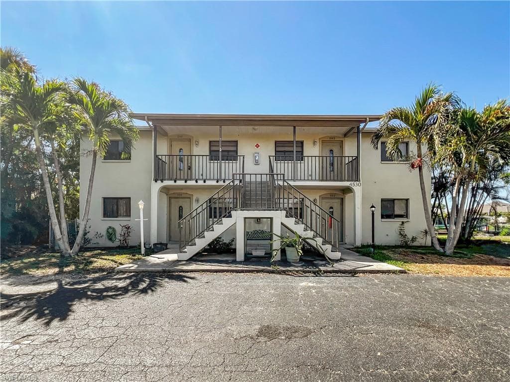4530 SW 10th AVE 102 CAPE CORAL, FL 33914