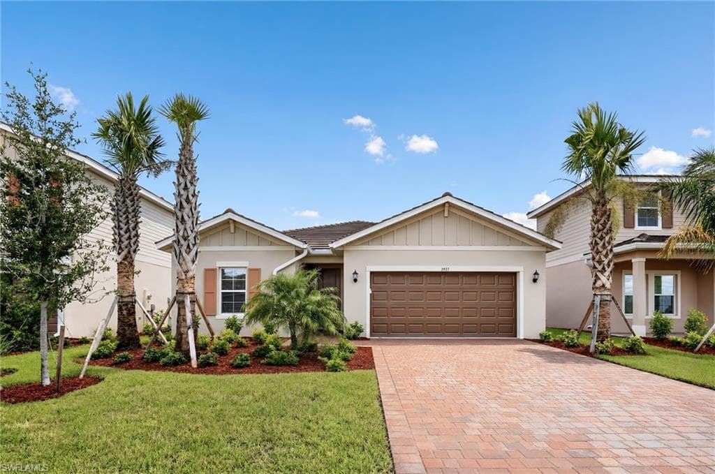3937 Passion Vine DR ALVA, FL 33920