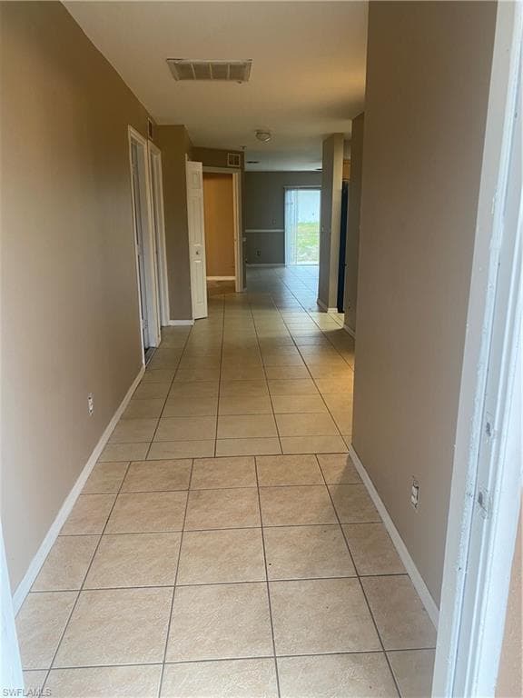 5214 25th ST SW LEHIGH ACRES, FL 33973