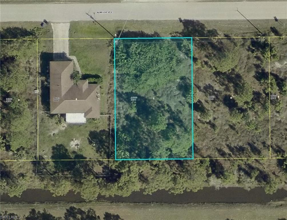 758 Almelia ST E LEHIGH ACRES, FL 33974