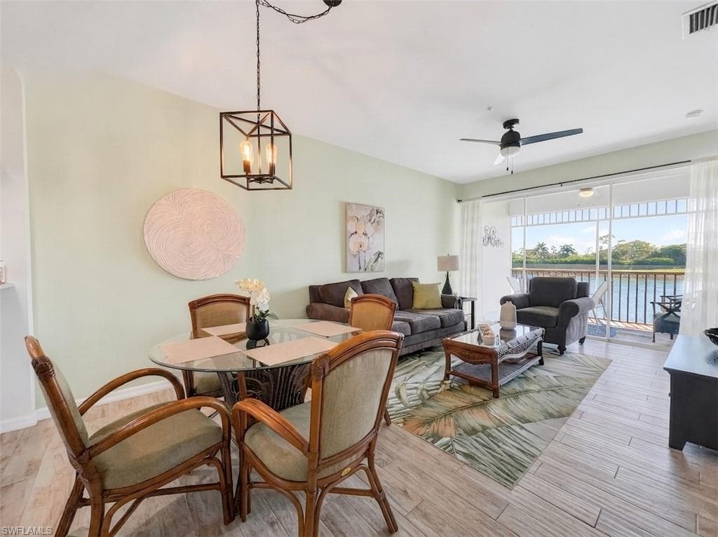7895 Mahogany Run LN 1422 NAPLES, FL 34113