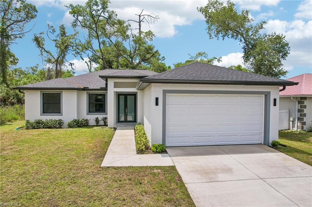 17165 Fallkirk AVE PORT CHARLOTTE, FL 33954