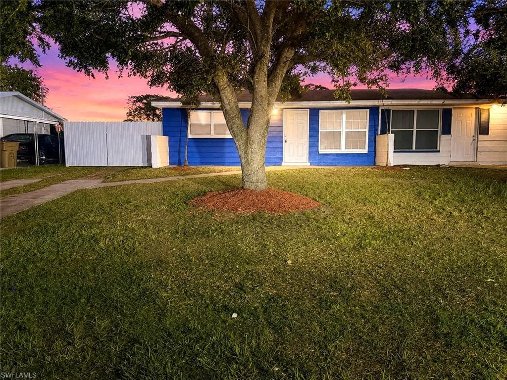 1116 Vineyard ST LEHIGH ACRES, FL 33936
