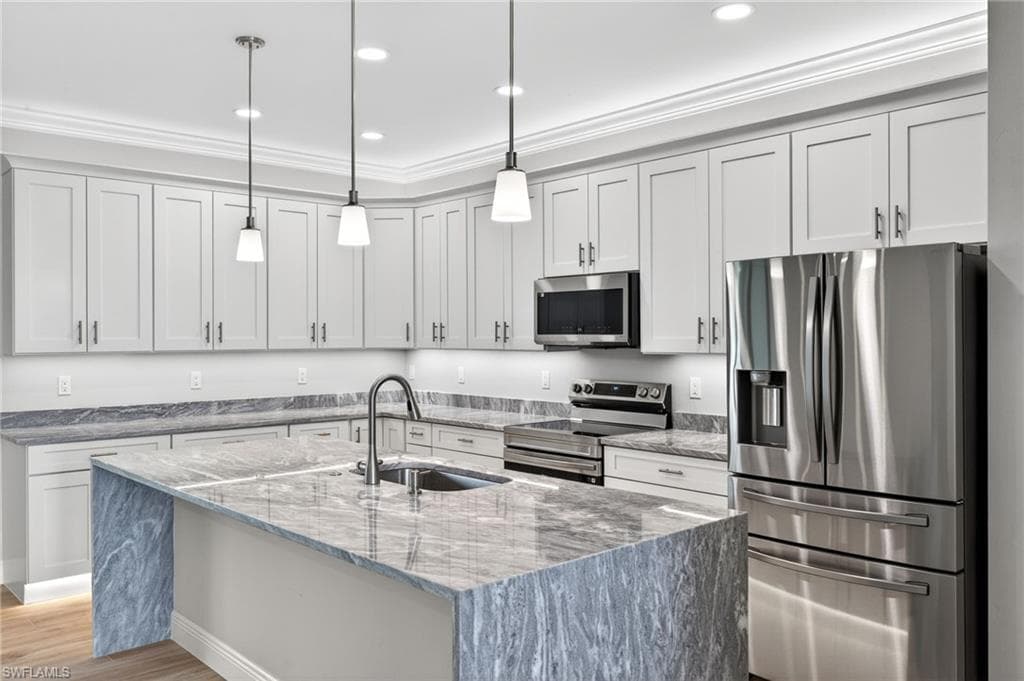 1912 NW 24th TER CAPE CORAL, FL 33993