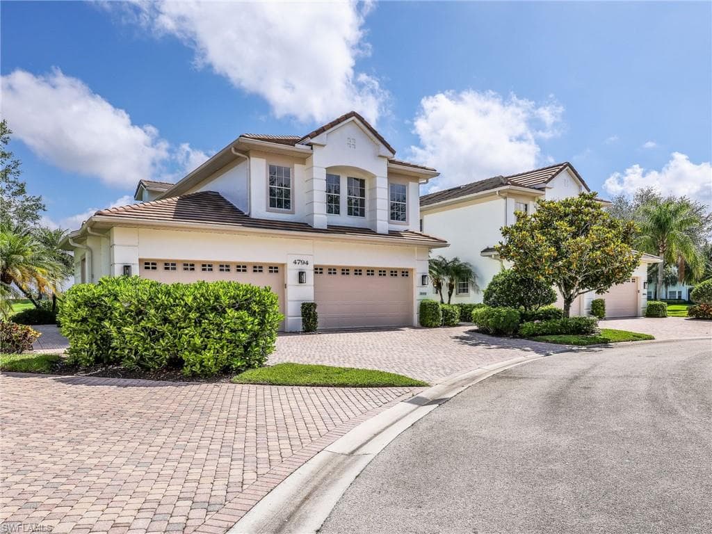 4794 Alberton CT 3001 NAPLES, FL 34105