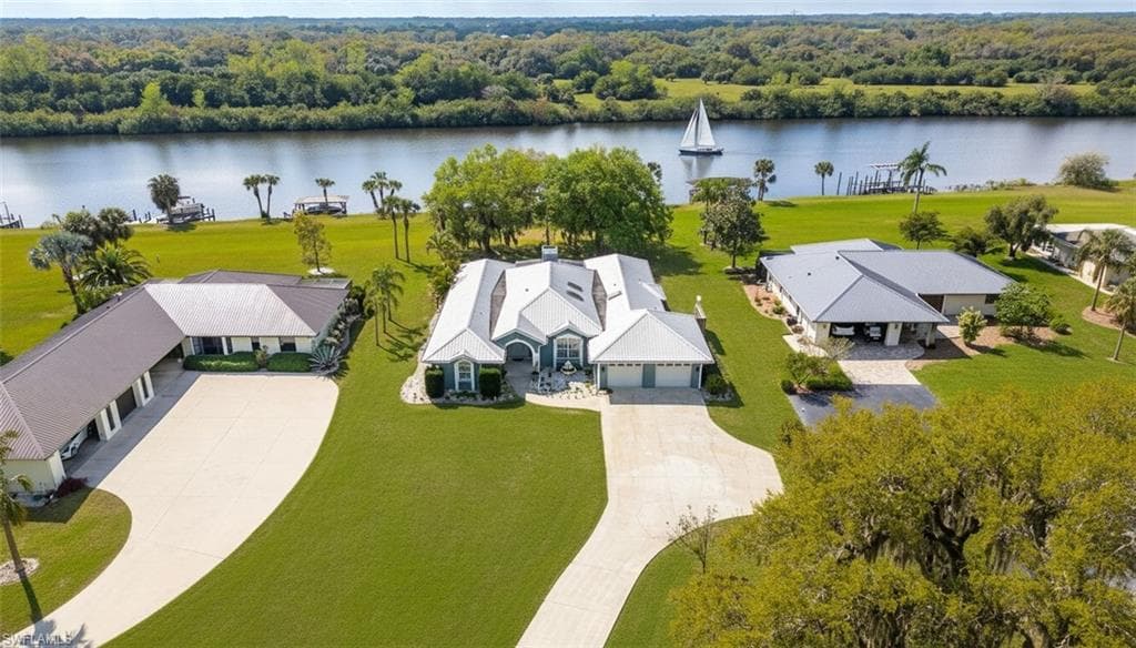 1261 Riverbend DR LABELLE, FL 33935