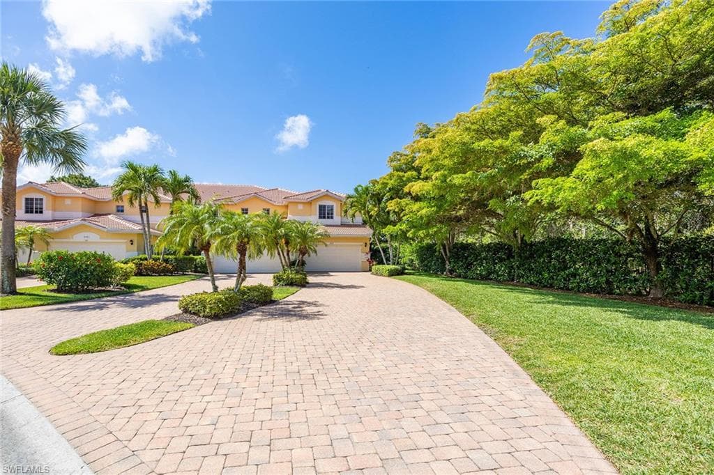 3441 Morning Lake DR 202 ESTERO, FL 34134