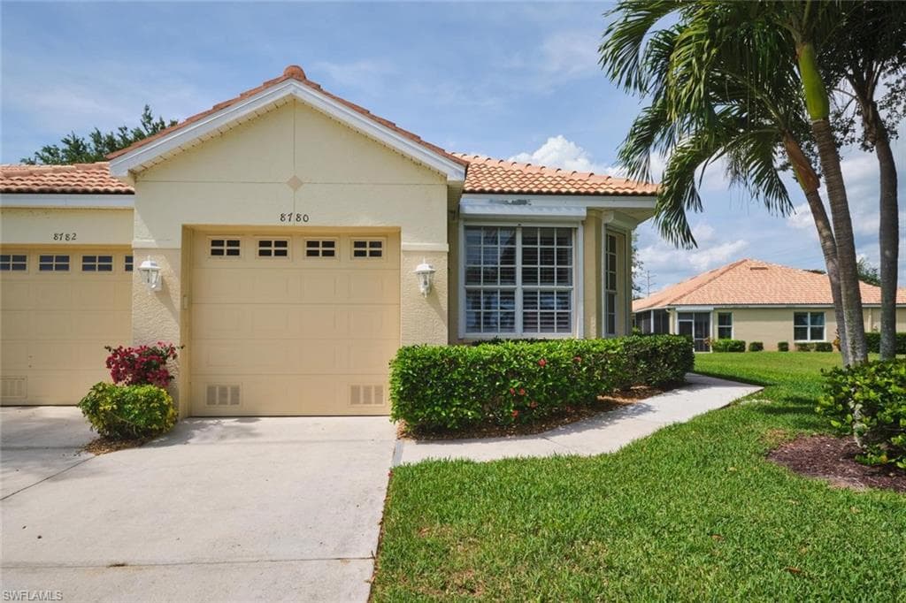 8780 Middlebrook DR FORT MYERS, FL 33908