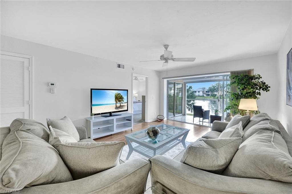 774 Wiggins Lake DR 101 NAPLES, FL 34110