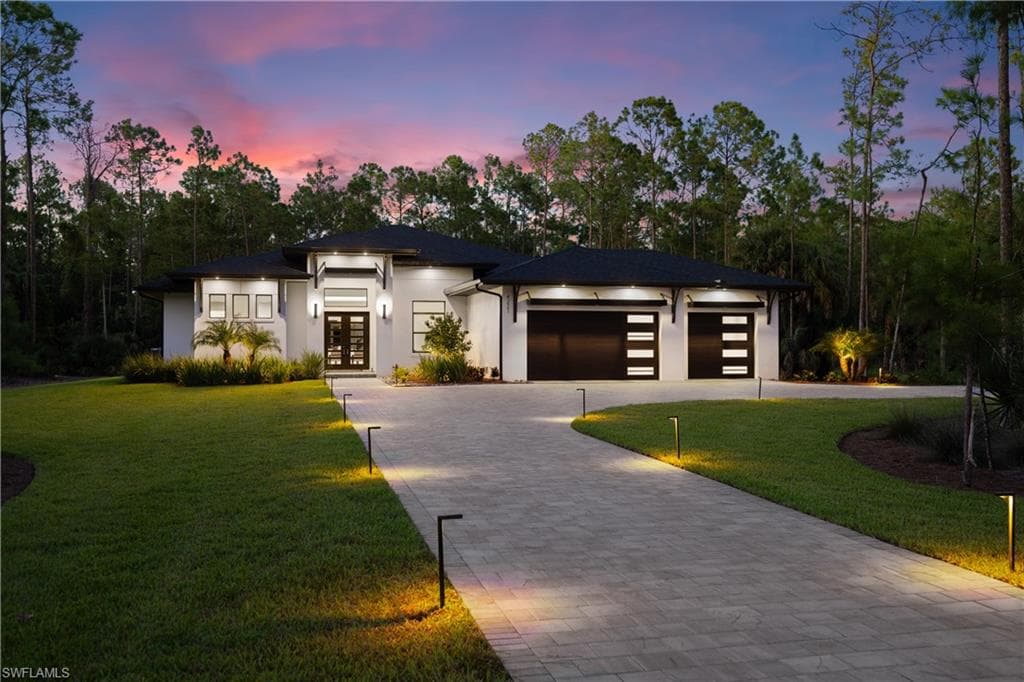 4221 7th AVE NW NAPLES, FL 34119