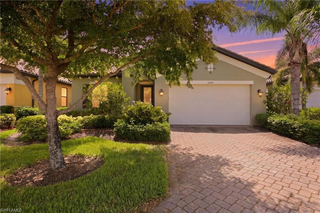 10604 Essex Square BLVD FORT MYERS, FL 33913